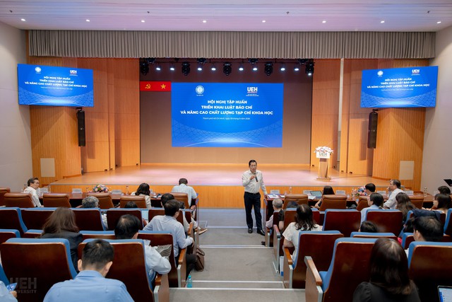 Đưa tạp chí khoa học Việt Nam vươn tầm quốc tế: Bài toán từ quy trình đến pháp lý - Ảnh 9.